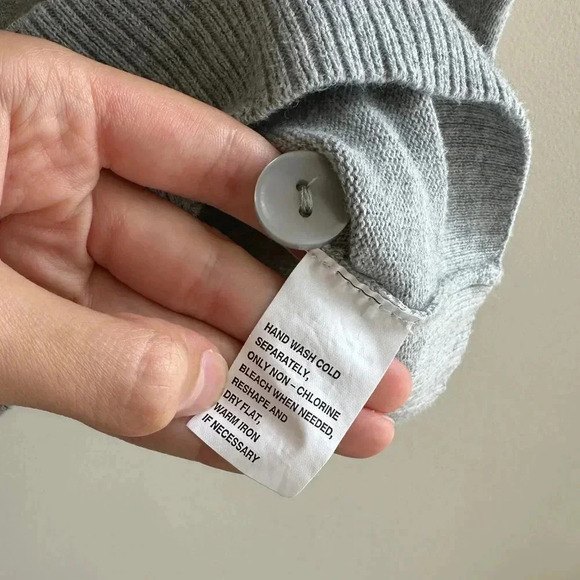 Jeanne Pierre Long Sleeve Button Back Grey Cozy Pullover Sweater, Size Medium - Picture 9 of 16